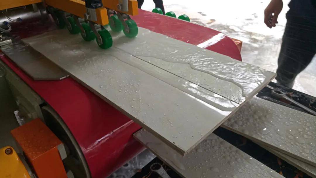 瓷砖切割如何收费(瓷砖切割收费价格表) 瓷砖切割如何收费(瓷砖切割收费价格表)